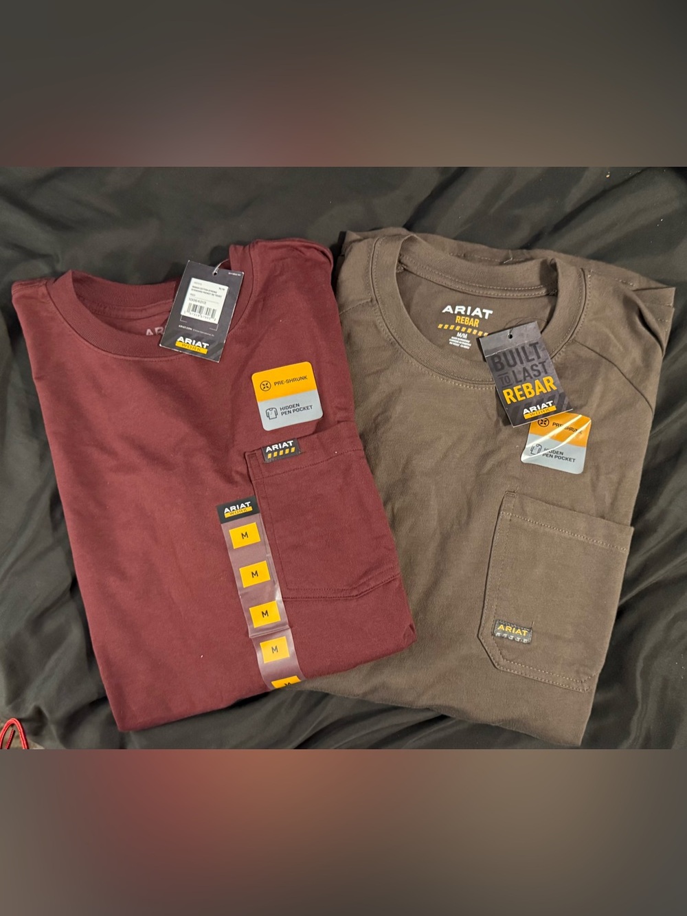 Ariat Rebar Short-Sleeve Pocket Tee in Maroon and Olive